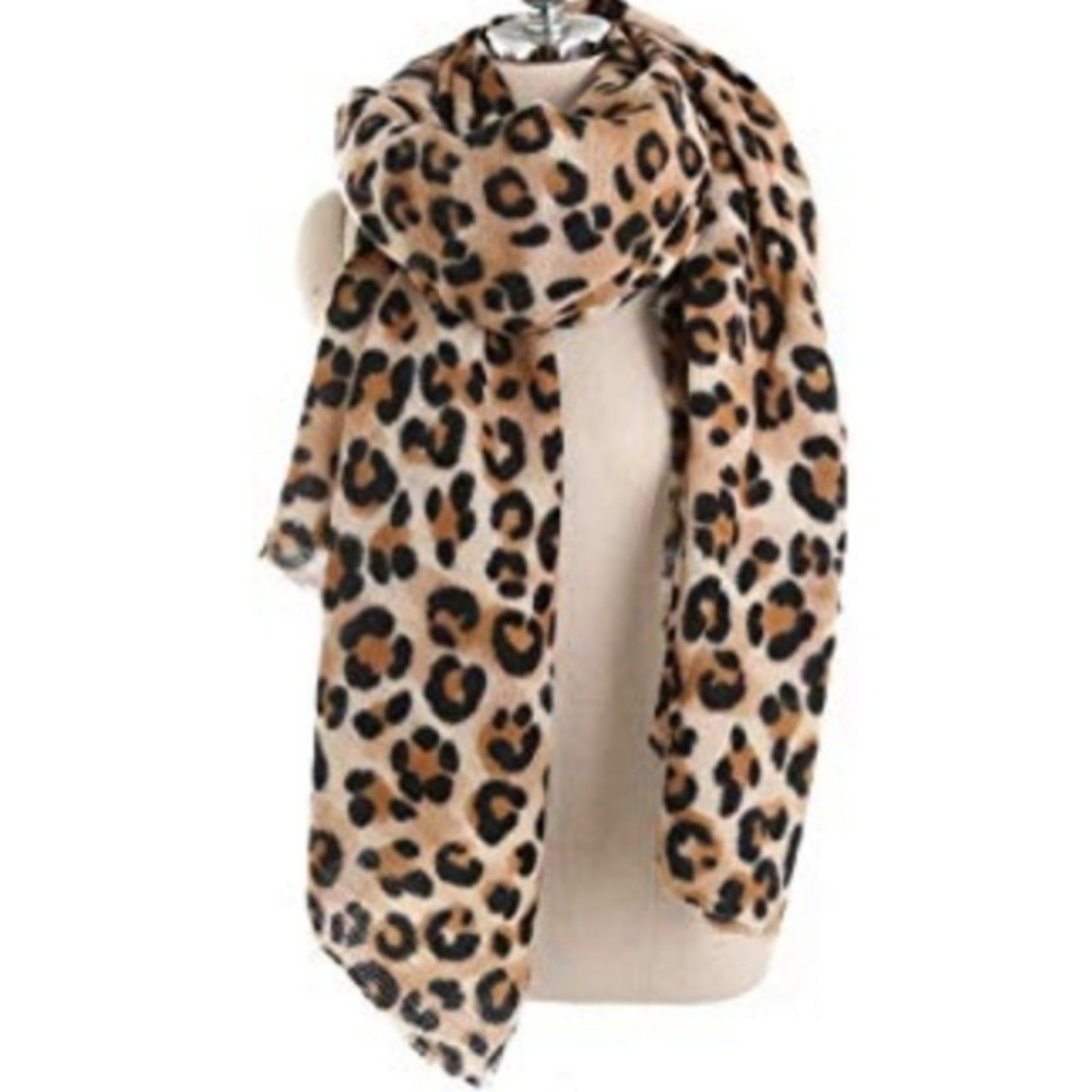 Leopard Print Scarf 80x36" - Picture 3 of 3